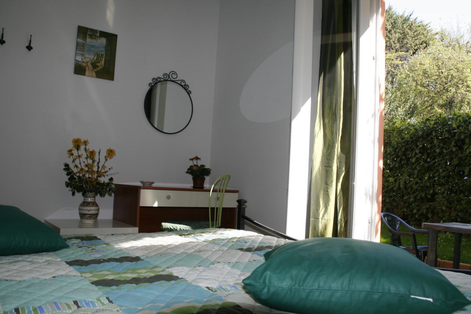 A Due Passi Dal Mare B&B Numana Exterior foto