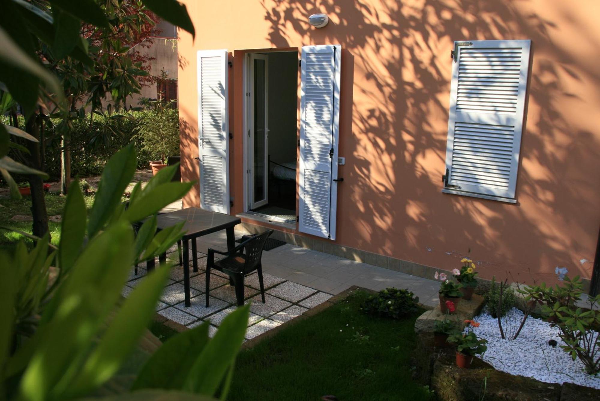 A Due Passi Dal Mare B&B Numana Exterior foto