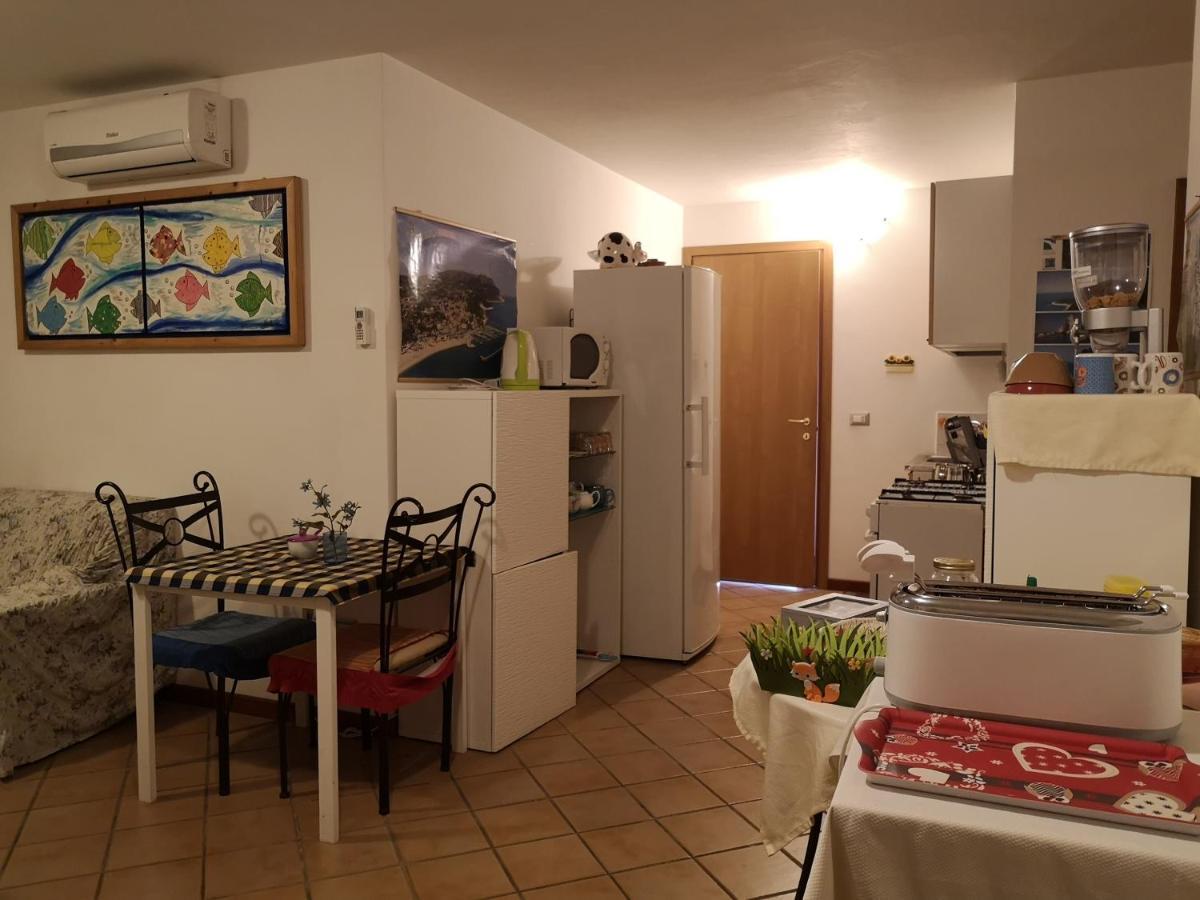 A Due Passi Dal Mare B&B Numana Exterior foto