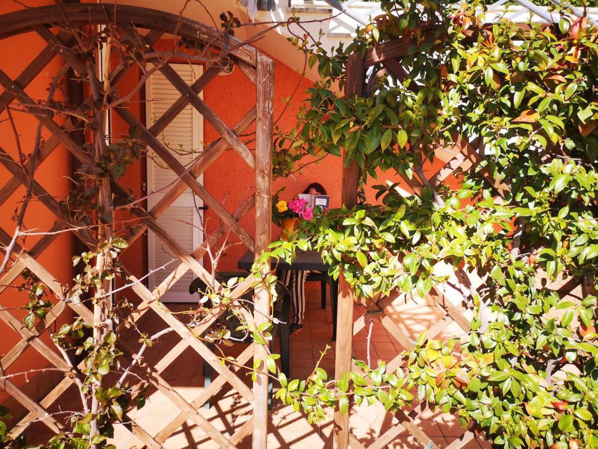 A Due Passi Dal Mare B&B Numana Exterior foto